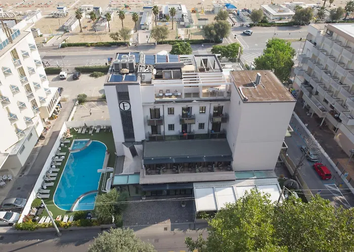 Ferretti BeachAlbergo